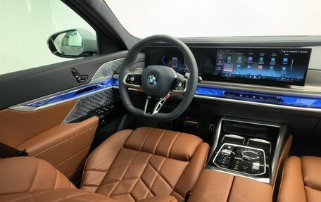 BMW 7 серия, 2025 год, 28 990 000 рублей, 10 фотография