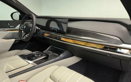 BMW 7 серия, 2025 год, 32 200 000 рублей, 7 фотография