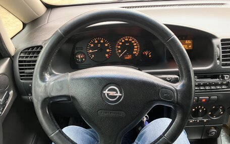 Opel Zafira A рестайлинг, 2004 год, 470 000 рублей, 9 фотография