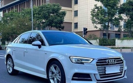 Audi A3, 2021 год, 1 800 000 рублей, 3 фотография