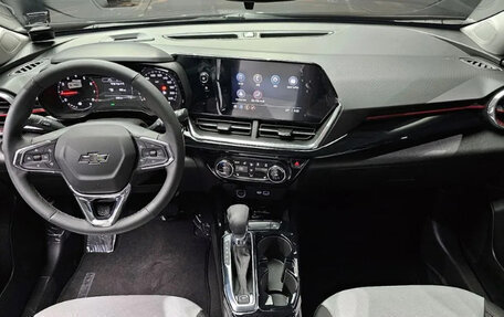 Chevrolet Trax, 2025 год, 2 130 000 рублей, 6 фотография