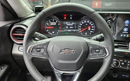 Chevrolet Trax, 2025 год, 2 130 000 рублей, 12 фотография