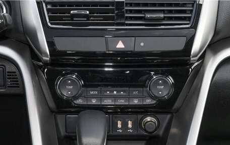 Mitsubishi Eclipse Cross, 2025 год, 3 360 469 рублей, 23 фотография