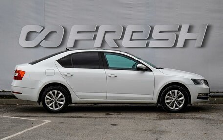 Skoda Octavia, 2017 год, 1 650 000 рублей, 5 фотография