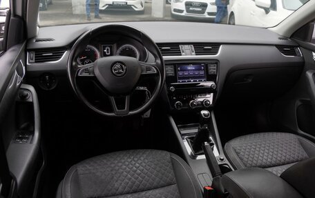 Skoda Octavia, 2017 год, 1 650 000 рублей, 6 фотография