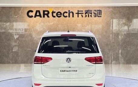 Volkswagen Touran III, 2021 год, 1 785 000 рублей, 7 фотография