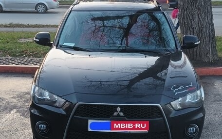 Mitsubishi Outlander III рестайлинг 3, 2011 год, 1 170 000 рублей, 1 фотография