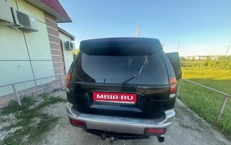 Mitsubishi Pajero Sport II рестайлинг, 2002 год, 700 000 рублей, 3 фотография