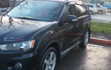 Mitsubishi Outlander III рестайлинг 3, 2011 год, 1 170 000 рублей, 3 фотография