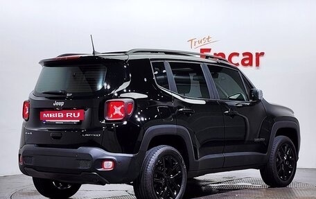 Jeep Renegade I рестайлинг, 2022 год, 2 393 000 рублей, 2 фотография