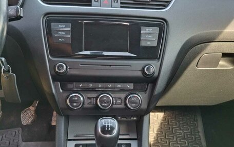 Skoda Octavia, 2015 год, 1 000 000 рублей, 8 фотография