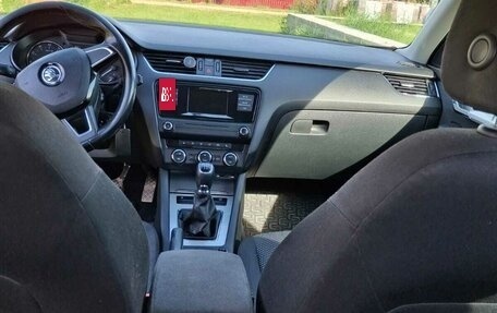 Skoda Octavia, 2015 год, 1 000 000 рублей, 7 фотография