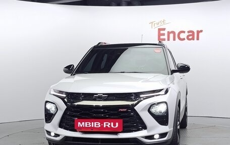 Chevrolet TrailBlazer, 2022 год, 1 873 000 рублей, 3 фотография