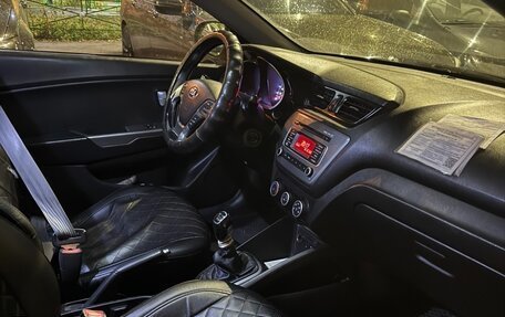 KIA Rio III рестайлинг, 2016 год, 390 000 рублей, 6 фотография