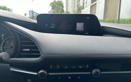 Mazda 3, 2022 год, 1 425 000 рублей, 11 фотография