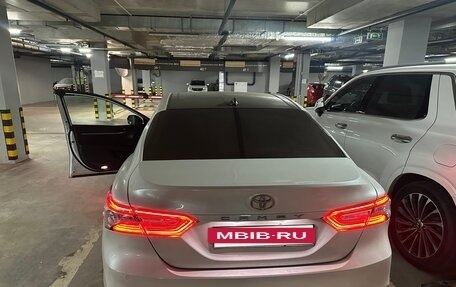 Toyota Camry, 2020 год, 3 100 000 рублей, 3 фотография