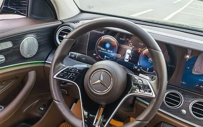 Mercedes-Benz E-Класс, 2022 год, 4 450 000 рублей, 1 фотография