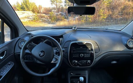 Renault Kaptur I рестайлинг, 2017 год, 1 490 000 рублей, 5 фотография