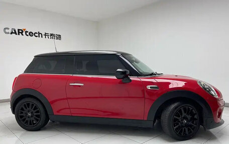 MINI Hatch, 2021 год, 1 750 000 рублей, 11 фотография