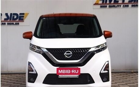 Nissan Dayz, 2021 год, 723 000 рублей, 3 фотография