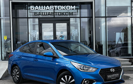 Hyundai Solaris II рестайлинг, 2018 год, 1 050 000 рублей, 3 фотография