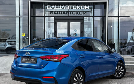 Hyundai Solaris II рестайлинг, 2018 год, 1 050 000 рублей, 4 фотография