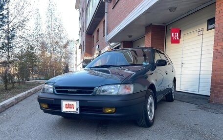 Toyota Caldina, 1998 год, 699 999 рублей, 2 фотография