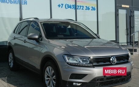 Volkswagen Tiguan II, 2020 год, 3 099 000 рублей, 7 фотография