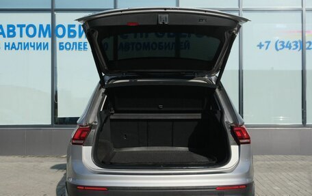 Volkswagen Tiguan II, 2020 год, 3 099 000 рублей, 20 фотография