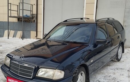 Mercedes-Benz C-Класс, 2000 год, 550 000 рублей, 1 фотография