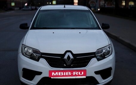 Renault Logan II, 2021 год, 700 000 рублей, 2 фотография