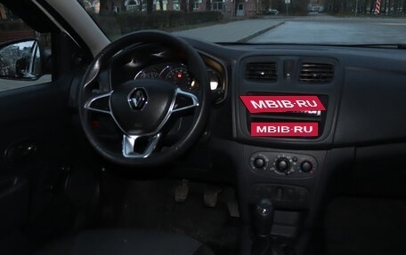 Renault Logan II, 2021 год, 700 000 рублей, 7 фотография