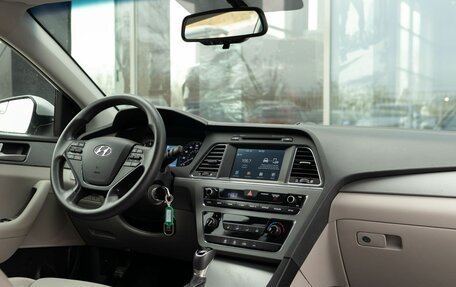 Hyundai Sonata VII, 2016 год, 1 600 000 рублей, 10 фотография