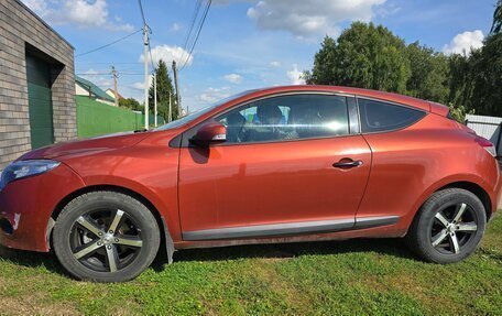 Renault Megane III, 2009 год, 590 000 рублей, 2 фотография