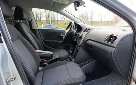 Volkswagen Polo VI (EU Market), 2015 год, 895 000 рублей, 13 фотография