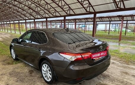 Toyota Camry, 2022 год, 3 006 000 рублей, 4 фотография