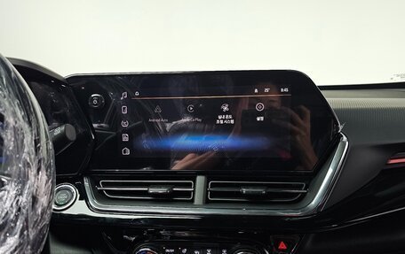 Chevrolet Trax, 2025 год, 2 650 000 рублей, 16 фотография