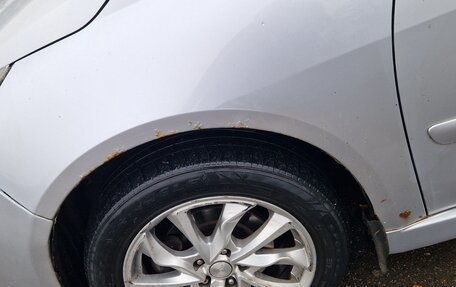Mitsubishi Grandis, 2004 год, 530 000 рублей, 15 фотография