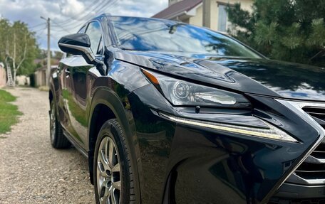 Lexus NX I, 2017 год, 2 600 000 рублей, 4 фотография