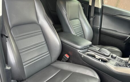 Lexus NX I, 2017 год, 2 600 000 рублей, 19 фотография