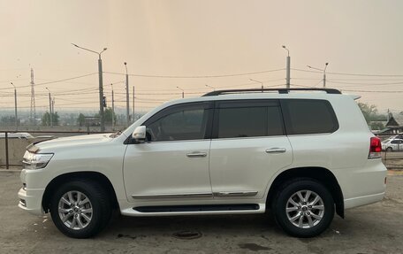 Toyota Land Cruiser 200, 2016 год, 7 190 000 рублей, 5 фотография