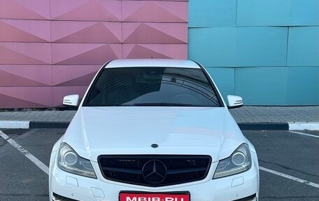 Mercedes-Benz C-Класс, 2011 год, 1 360 000 рублей, 1 фотография