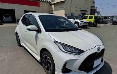 Toyota Yaris, 2022 год, 967 000 рублей, 1 фотография