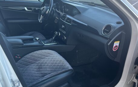 Mercedes-Benz C-Класс, 2011 год, 1 360 000 рублей, 6 фотография