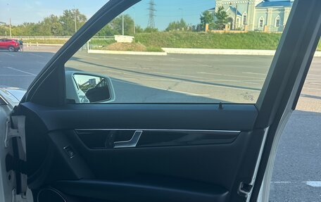 Mercedes-Benz C-Класс, 2011 год, 1 360 000 рублей, 7 фотография