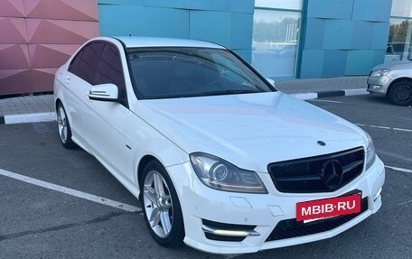 Mercedes-Benz C-Класс, 2011 год, 1 360 000 рублей, 13 фотография