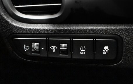 KIA Rio IV, 2019 год, 1 191 300 рублей, 8 фотография