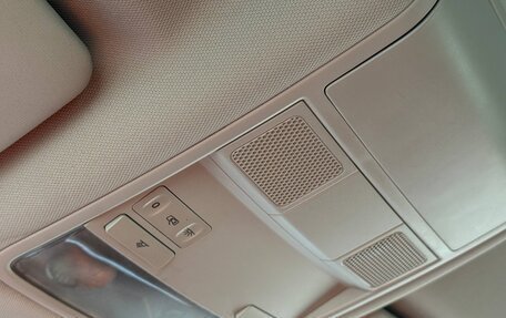 Skoda Yeti I рестайлинг, 2011 год, 990 000 рублей, 25 фотография