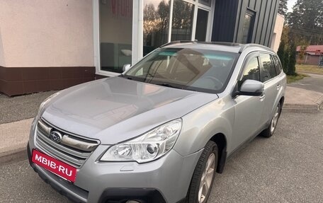 Subaru Outback IV рестайлинг, 2012 год, 1 300 000 рублей, 2 фотография