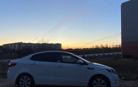 KIA Rio III рестайлинг, 2012 год, 640 000 рублей, 2 фотография